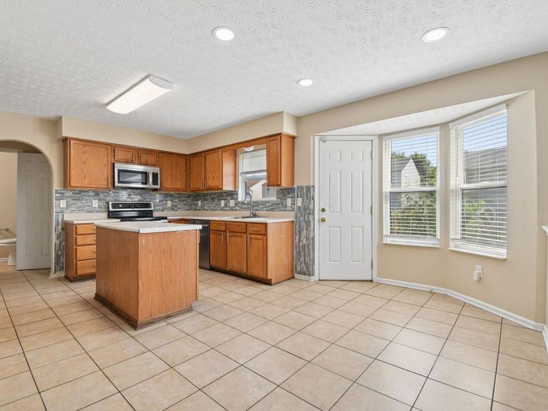 3350 Kady Lane, Columbus, OH 43232 Photo 8