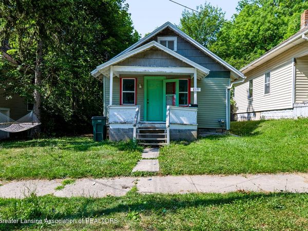 819 Larned Street, Lansing, MI 48912