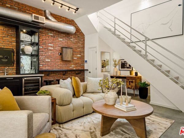 630 Rose Avenue, Unit 5, Venice, CA 90291