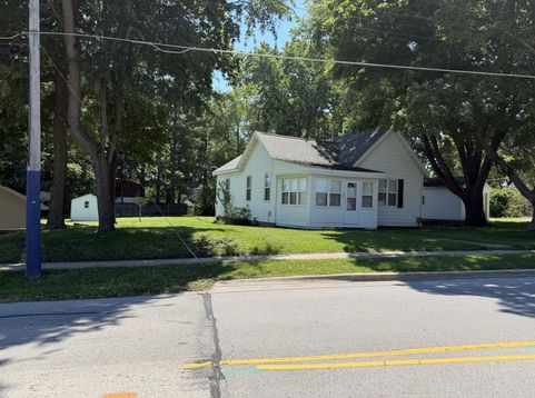 Main Photo