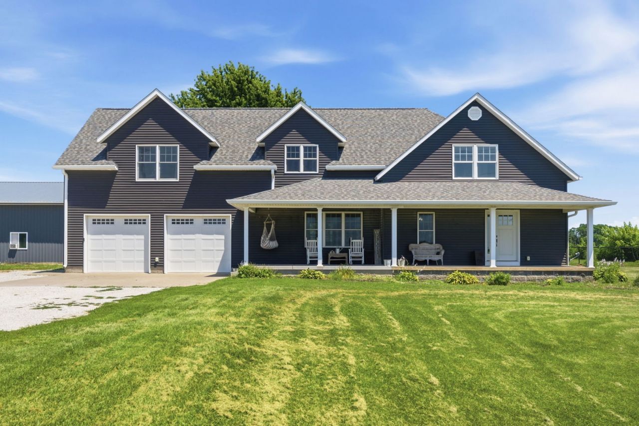 1219 N Mississippi Street, Blue Grass, IA 52726 Main Photo