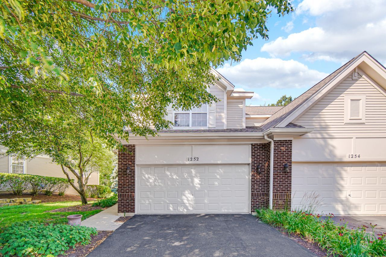 1252 Townes Circle , Aurora, IL 60502 Main Photo
