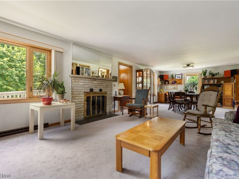8463 Schubert Avenue NE, Alliance, OH 44601 Photo 14