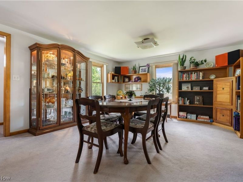 8463 Schubert Avenue NE, Alliance, OH 44601 Photo 16