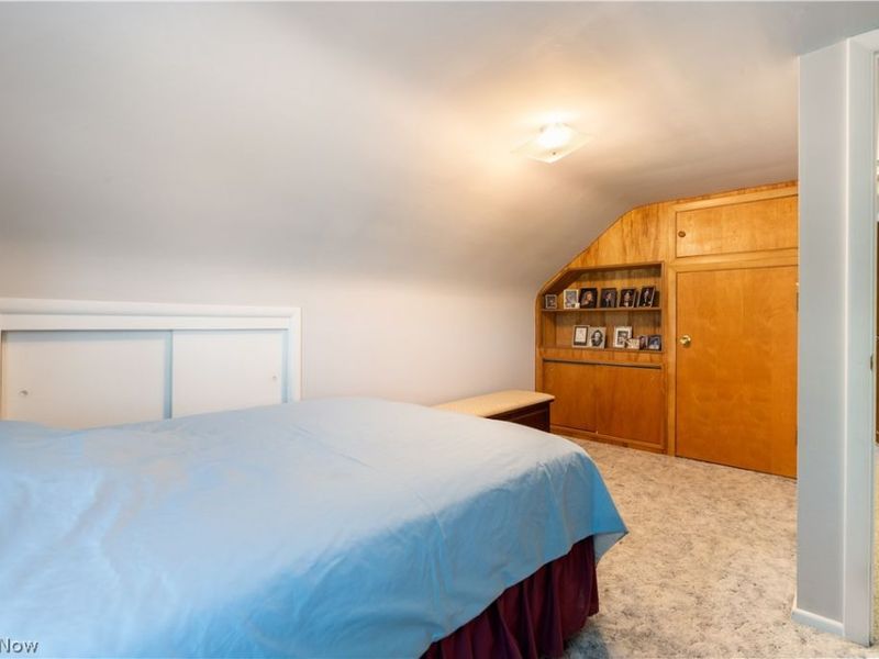 8463 Schubert Avenue NE, Alliance, OH 44601 Photo 29