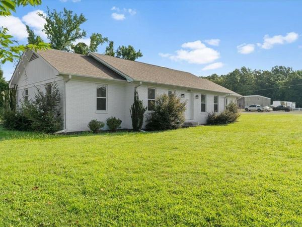 2855 HWY 64 HWY, Oakland, TN 38028
