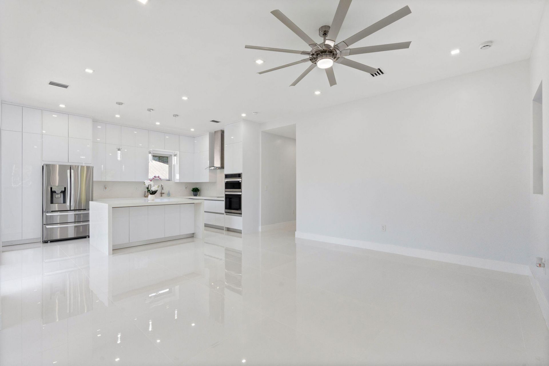 365 Buttonwood Shores Drive, Key Largo, FL 33037 Photo