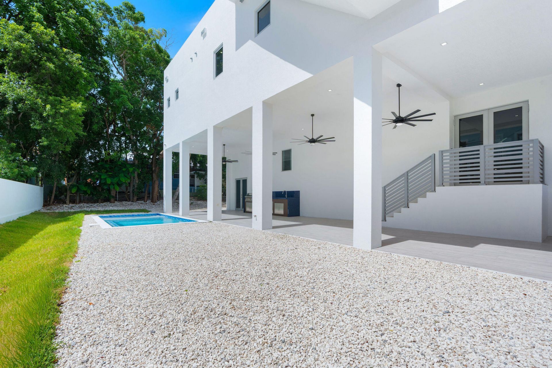 365 Buttonwood Shores Drive, Key Largo, FL 33037 Photo
