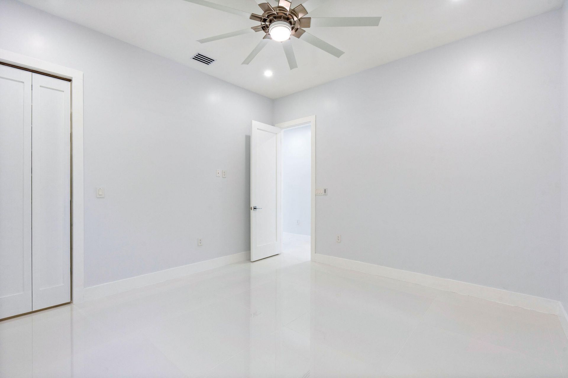 365 Buttonwood Shores Drive, Key Largo, FL 33037 Photo