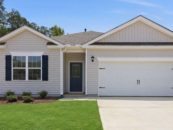 1058 Crossway Lane , Rocky Mount, NC 27804