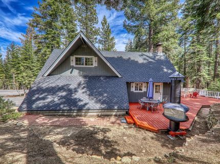 8861 Glen Drive, South Lake Tahoe, CA 96150 Photo