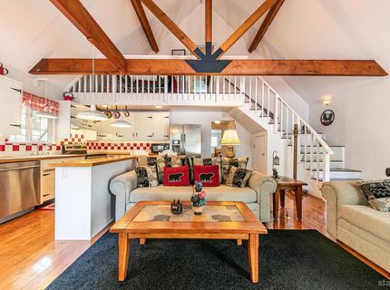 8861 Glen Drive, South Lake Tahoe, CA 96150 Photo