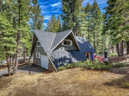 8861 Glen Drive, South Lake Tahoe, CA 96150 Photo