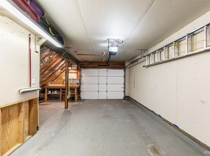 8861 Glen Drive, South Lake Tahoe, CA 96150 Photo
