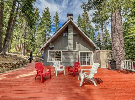 8861 Glen Drive, South Lake Tahoe, CA 96150 Photo