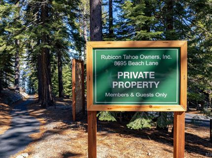 8861 Glen Drive, South Lake Tahoe, CA 96150 Photo