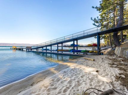 8861 Glen Drive, South Lake Tahoe, CA 96150 Photo