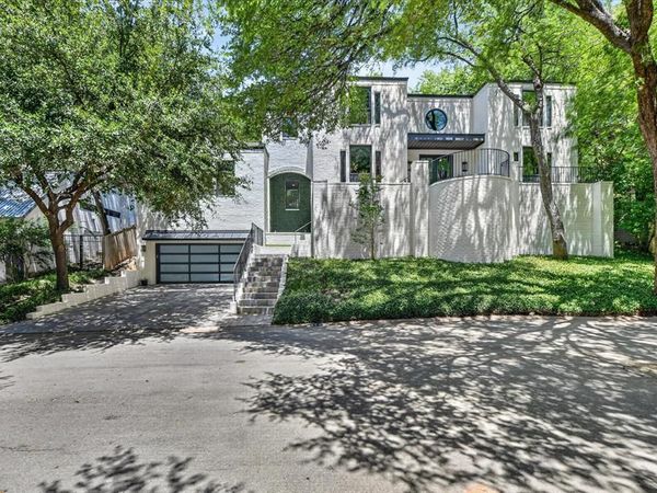 3505 Bellaire Park Court, Fort Worth, TX 76109