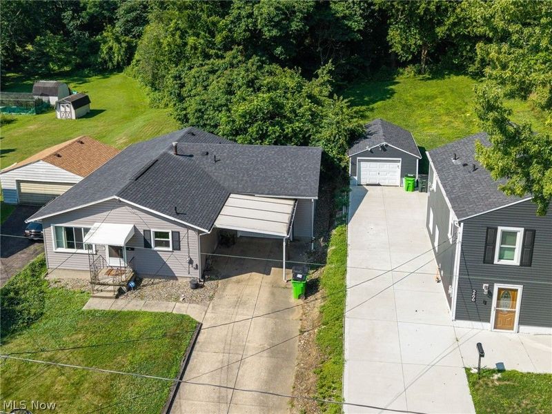 260 Hazelwood Avenue, Barberton, OH 44203 Photo 25