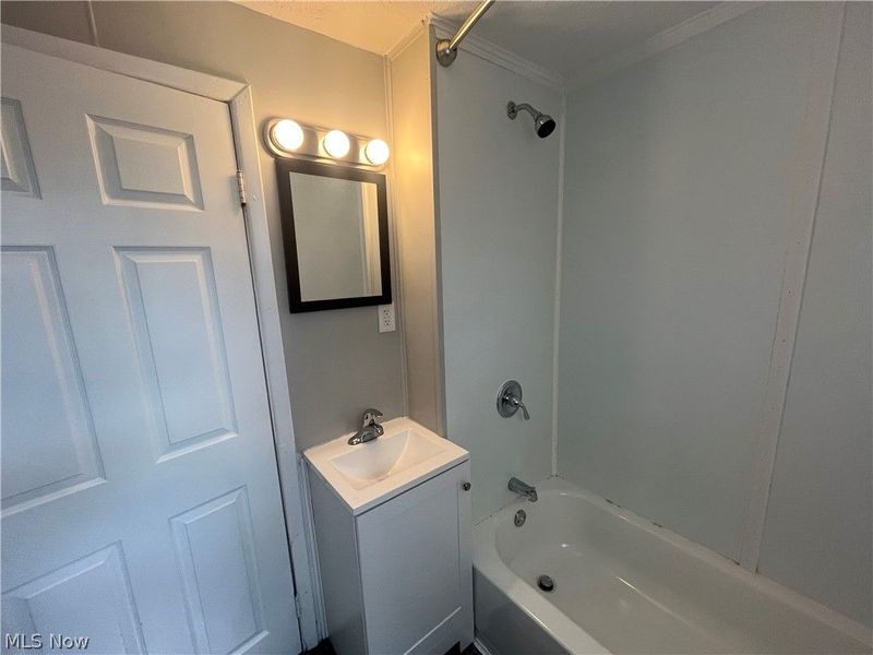 3551 W 67th Street, Cleveland, OH 44102 Photo 11
