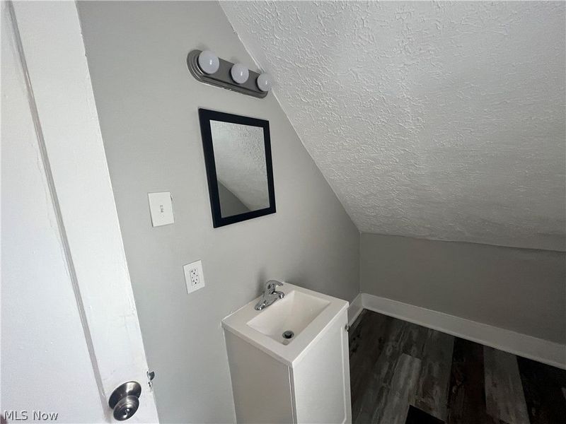 3551 W 67th Street, Cleveland, OH 44102 Photo 19