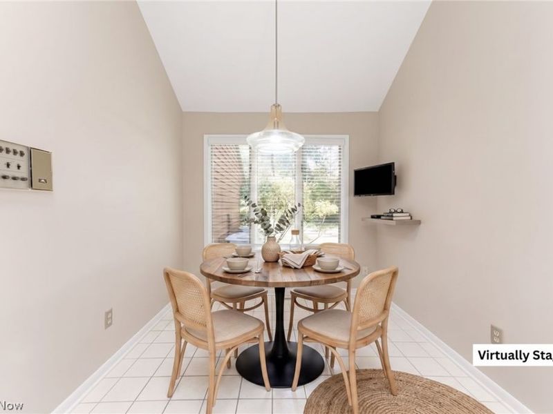 25818 Fairmount Boulevard, Beachwood, OH 44122 Photo 16