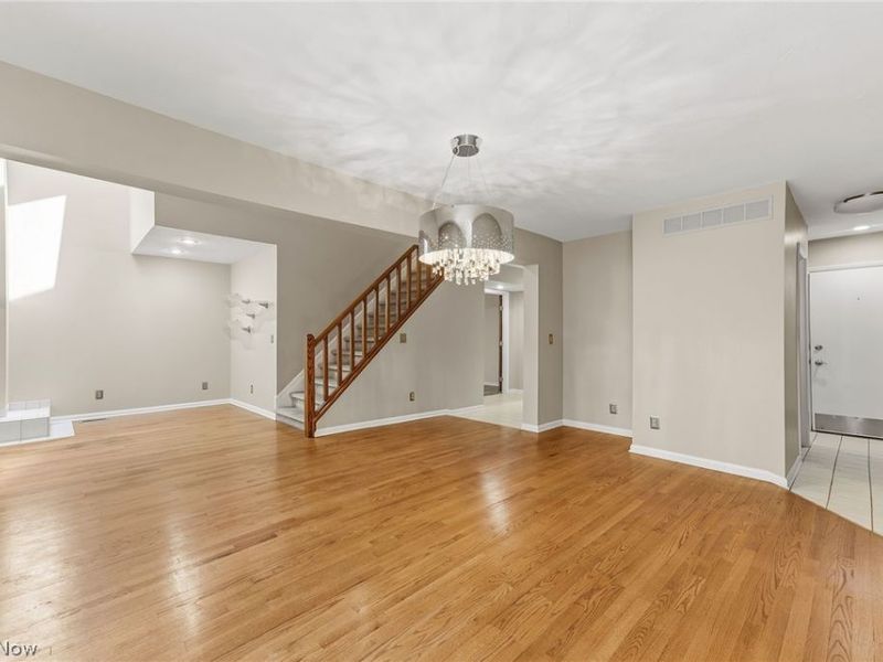 25818 Fairmount Boulevard, Beachwood, OH 44122 Photo 9