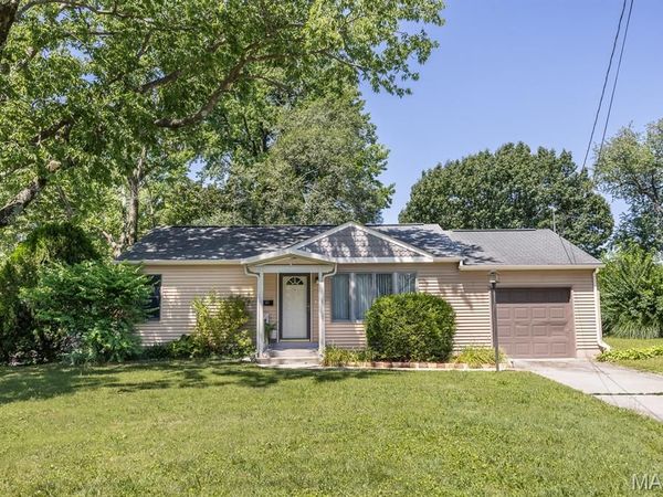 1217 N 17th Street , Belleville, IL 62226
