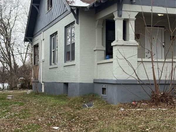 303 S Hanover Street , Cape Girardeau, MO 63703