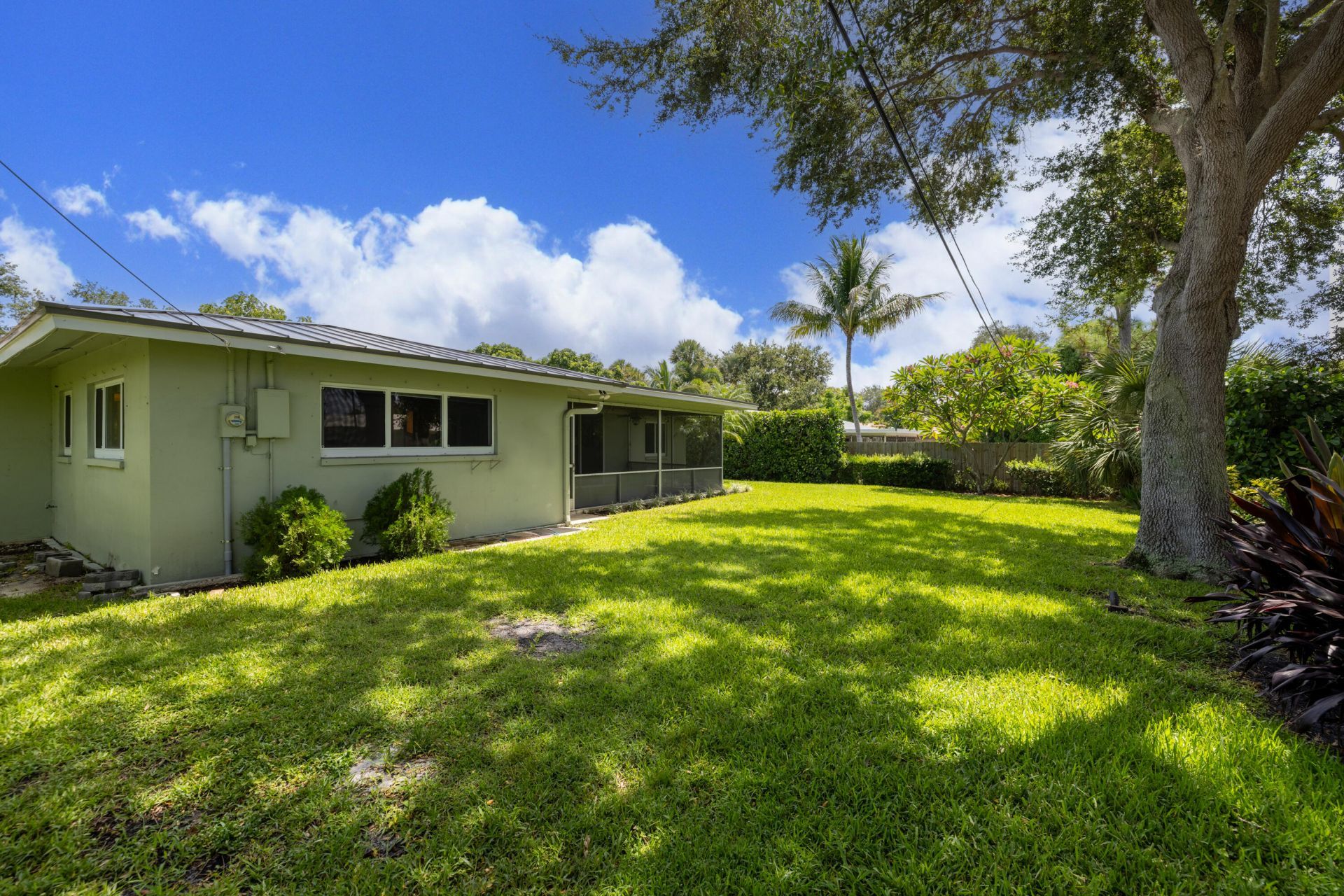 1002 SW 1st Street, Boca Raton, FL 33486 Photo