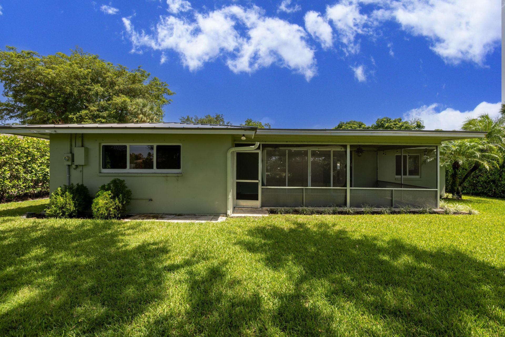 1002 SW 1st Street, Boca Raton, FL 33486 Photo