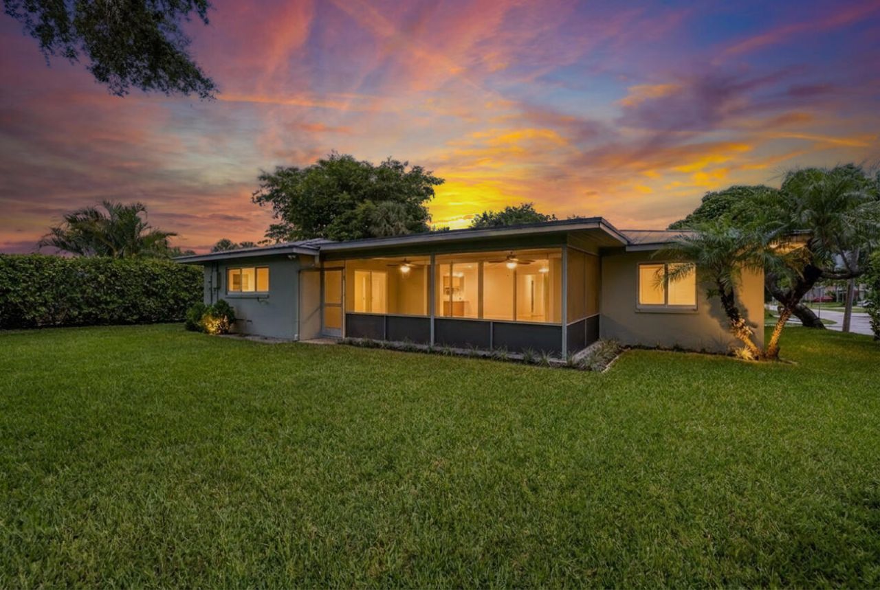 1002 SW 1st Street, Boca Raton, FL 33486 Photo