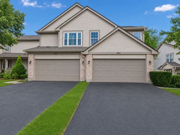 651 Lancaster Circle , Elgin, IL 60123