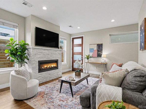 527 Josephine Street, Denver, CO 80206