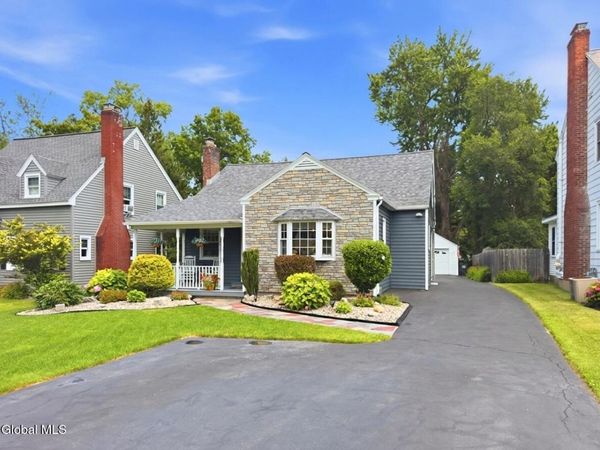 2313 Barcelona Road, Schenectady, NY 12309