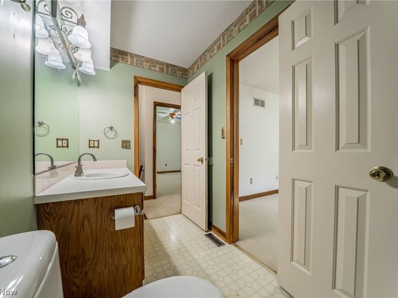 1211 Big Falls Avenue, Akron, OH 44310 Photo 14