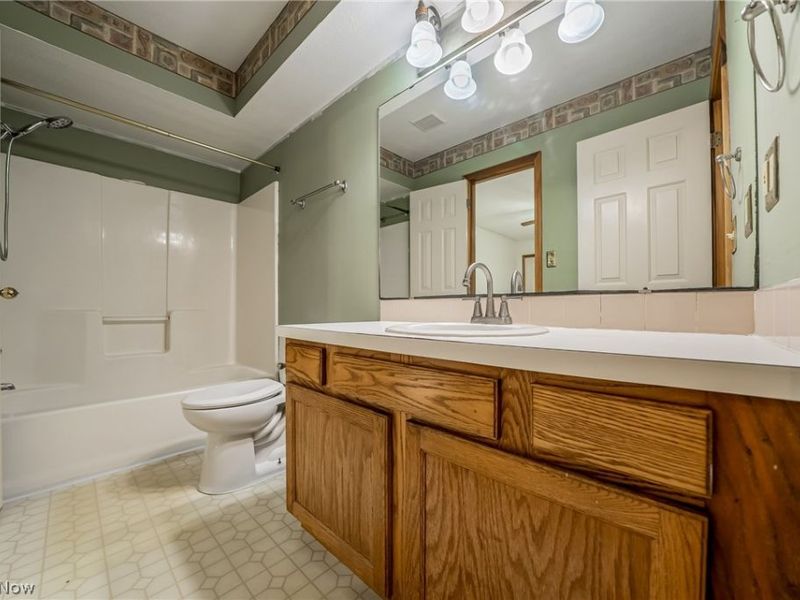 1211 Big Falls Avenue, Akron, OH 44310 Photo 15