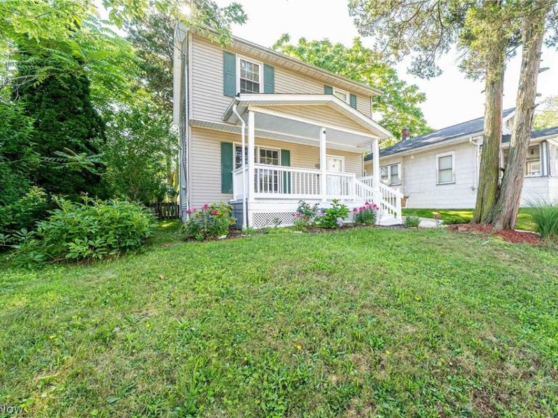 1211 Big Falls Avenue, Akron, OH 44310 Photo 2