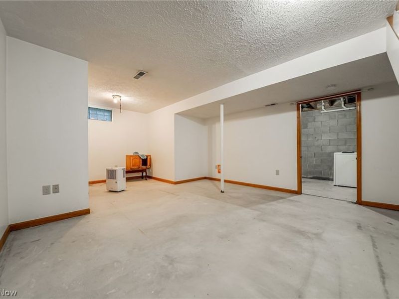 1211 Big Falls Avenue, Akron, OH 44310 Photo 23