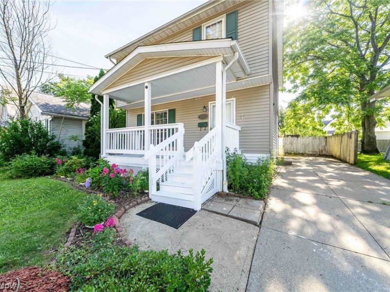 1211 Big Falls Avenue, Akron, OH 44310 Photo 3