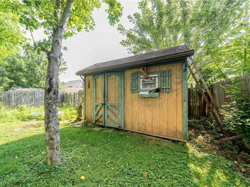 1211 Big Falls Avenue, Akron, OH 44310 Photo 30