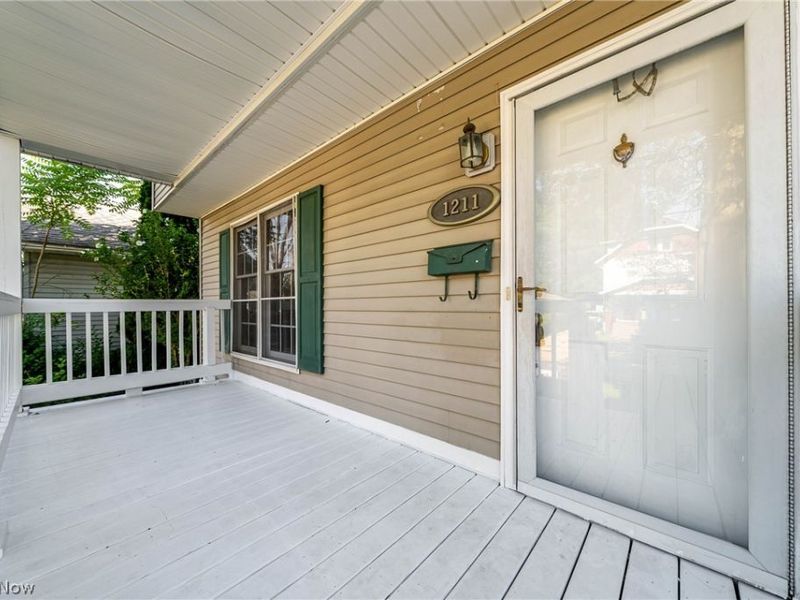 1211 Big Falls Avenue, Akron, OH 44310 Photo 4