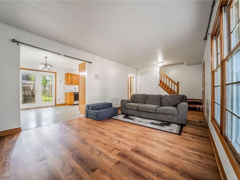 1211 Big Falls Avenue, Akron, OH 44310 Photo 7