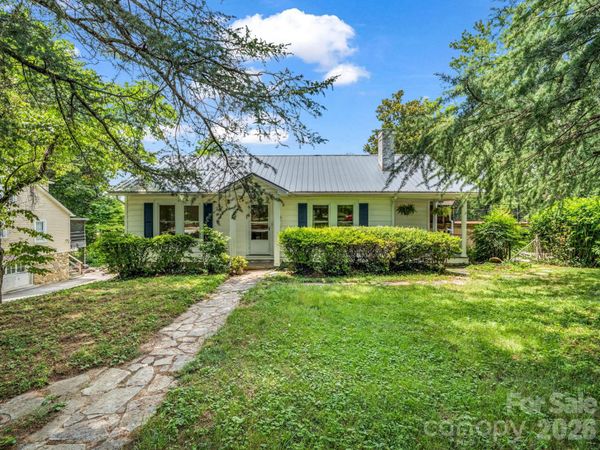 555 State Street , Marion, NC 28752