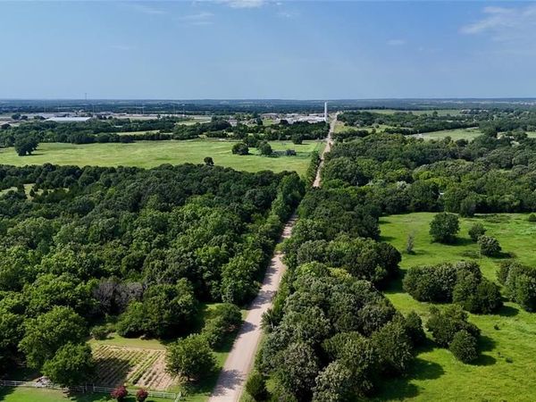 6 E 880 Road, Stroud, OK 74079