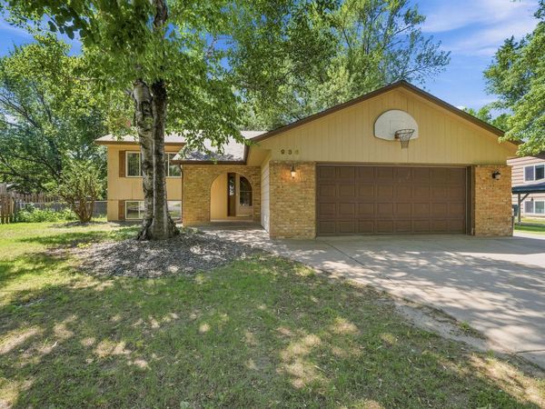 936 97th Lane NE, Blaine, MN 55434