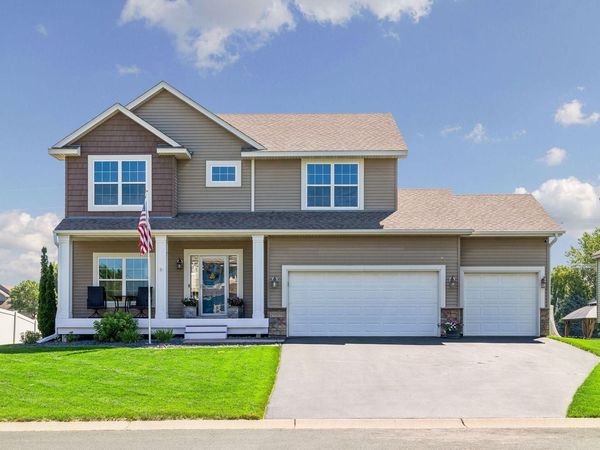 19806 Dover Drive, Farmington, MN 55024