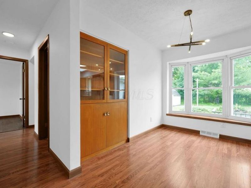 760 Drummond Court , Columbus, OH 43214 Photo 5