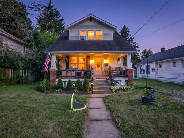 810 Eppley Avenue, Zanesville, OH 43701