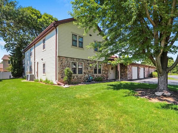 1820 RIDGEWAY DRIVE, Unit 61A, De Pere, WI 54115
